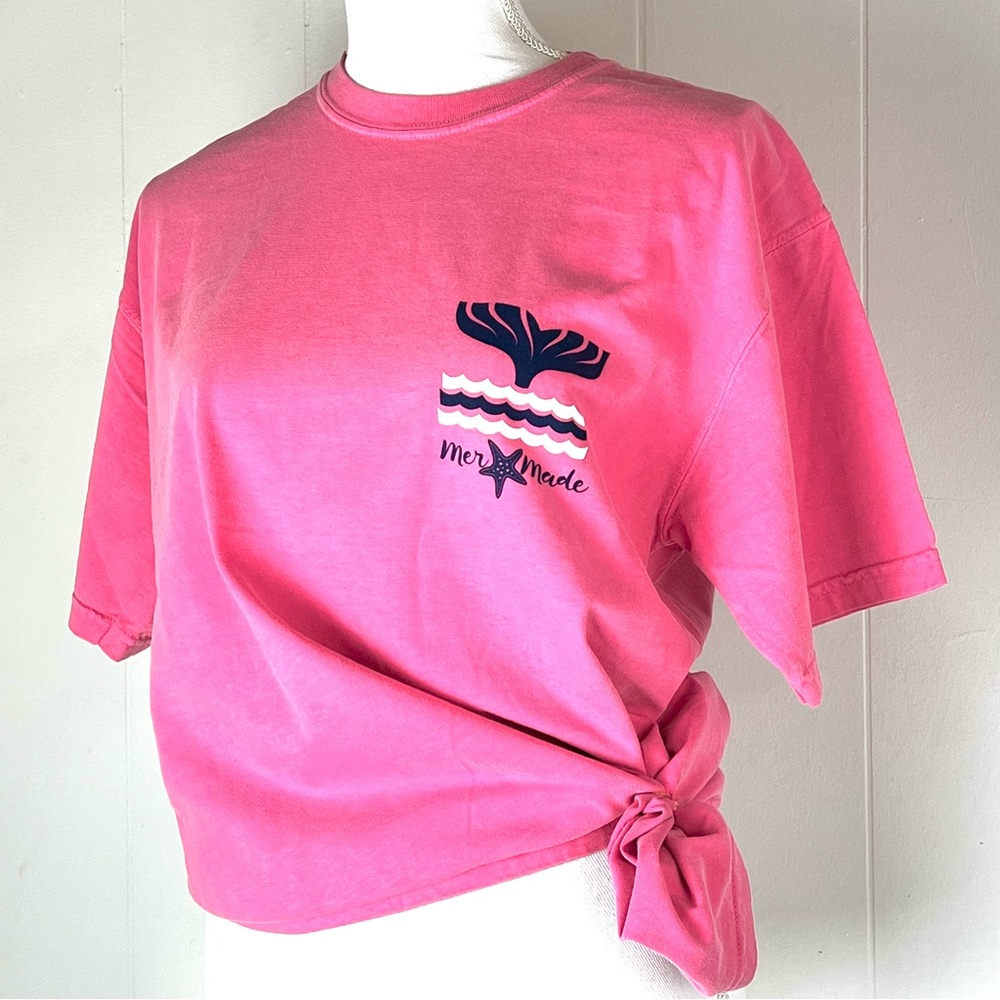 NWOT COMFORT COLORS Pink MERMADE MERMOM T-Shirt M Oversized